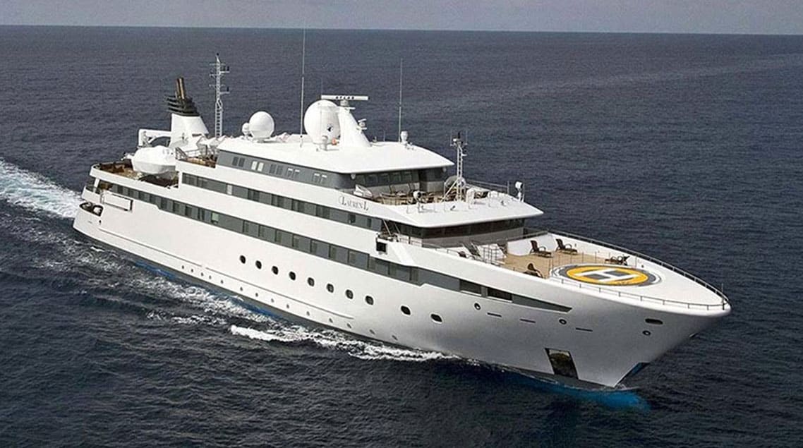 luxury yacht in oman