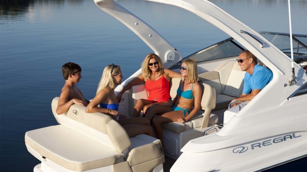 How to Plan a Perfect and Safe Yacht Rental Trip for Your Family?