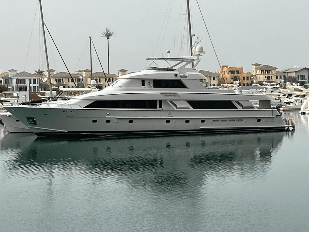 Hatteras yacht-Dubai